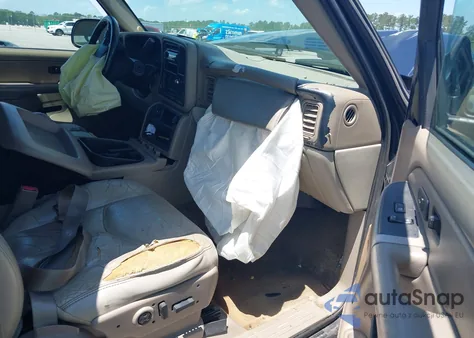 2004 GMC Yukon Slt z USA, uszkodzony, nr VIN 1GKEC13Z64R123577